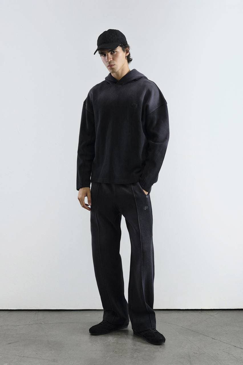 Hooded Sweatshirt with Trouser Black